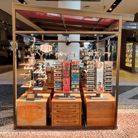 Imagem de interna da loja fuel