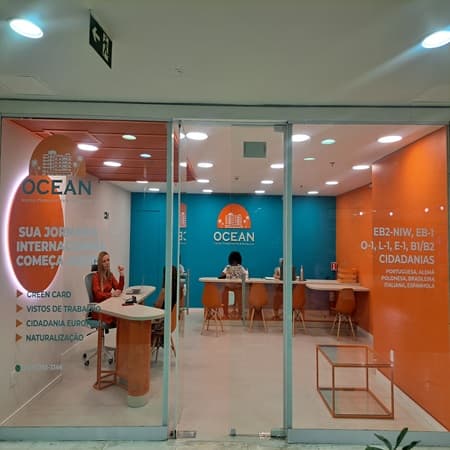 Imagem de interna da loja ocean vistos e passaportes